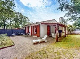 Amazing Home In Saint-Georges-De-Didon