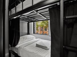 Sydney Pod Hotel- All Meals Included: Sidney'de bir otel