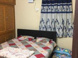Anandhi homestays 1BHK with free car parking, holiday home in Tirupati