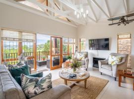 Luxury , space and views - Pezula Villa 13