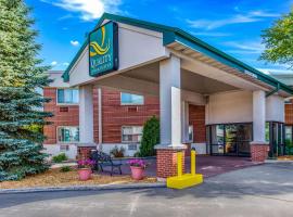 Quality Inn & Suites Downtown, hotel di Green Bay