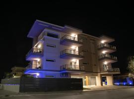 Smart green appartments, hotel com piscina em Lárissa