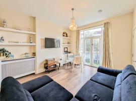 Town Centre House for 6 Guests, hotel din Bournemouth