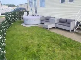 Coastal caravan retreat