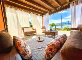 Villa Riflessi - Manerba del Garda - by tourquoisevea, Hotel in Manerba del Garda