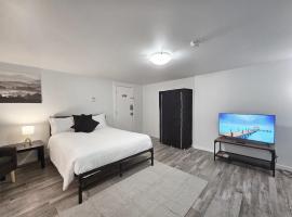 Affordable Double Bed Parking Downtown A plus WiFi, hotel em Moose Jaw