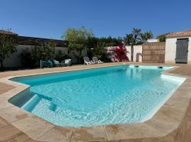 Très belle villa avec piscine chauffée CASALEONI, hotel económico em Prunelli-di-Fiumorbo