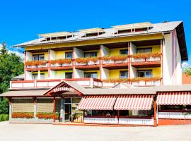 Gasthof Menüwirt, hotel v destinácii Sankt Kanzian am Klopeiner See