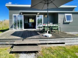 Pet Friendly Home In Lauwersoog, hotel v destinaci Lauwersoog