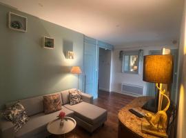 Appartement priv&eacute; &laquo;&nbsp;Blue Bridge & Sauna&nbsp;&raquo;, acomoda&ccedil;&atilde;o com cozinha em Serri&egrave;res