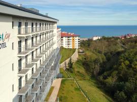 First Joy Hotel: Trabzon, Trabzon Havaalanı - TZX yakınında bir otel