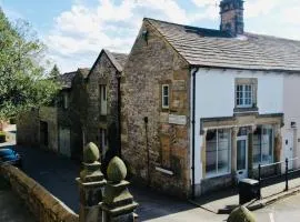 Beautifully Renovated Old Sweet Shop