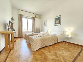 Parking,WiFi, Netflix - Sunny Sea View Haven