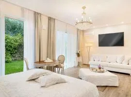 LUXURY DREAMS