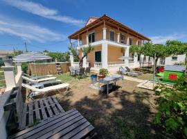 Stamatia's Houses, hotel en Agios Georgios