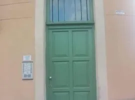 monolocale Antica Argenteria stazione e centro a due passi