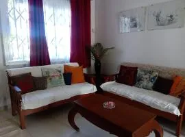 Beautiful apartment in secured residence close to beach