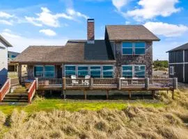 Impressive Westport Oceanfront Home Walk to Beach