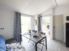 Bungalow Bord de mer, hotel en Gouville-sur-Mer