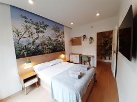 Good Energy Rooms, homestay in Alicante