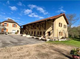 Gîte Le Champfort, Bed & Breakfast in Bourgoin-Jallieu