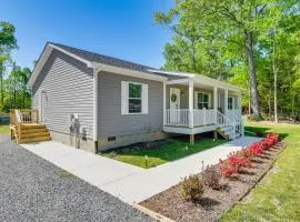 Family-Friendly Home with Deck Near Colonial Beach!