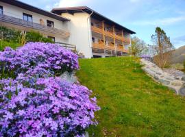Hotel Sonnenbichl, hotel v destinaci Halblech