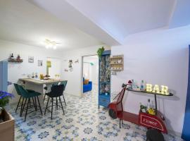 Apt 200mt from the beach,parking, hotel in Praiano