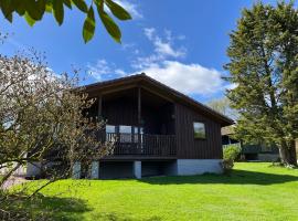 Amazing Loch Views，Kilmun的附設泳池的飯店