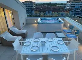 Haus Margarete - Attico Infinity Vista Mare con Jacuzzi - Agenzia Cocal