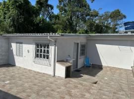 Aconchegante Quitinete Próximo ao Centro/Criciúma., hotel di Criciúma