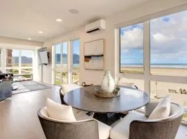 Seaside Vacation Rental Walk to Beach and Downtown!