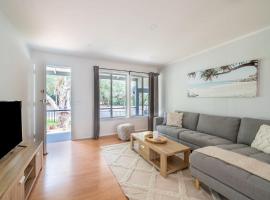 Renovated Beach Home - Relax & Unwind, holiday rental in Toukley