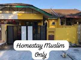 irdahusna homestay, rumah kotej di Rasa