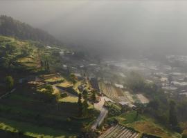 Puncak Lestari Villa Bedugul Managed by BIJAK، فندق في بيدوغول