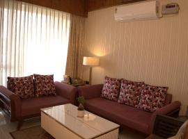 Madhukar Homestays, hotel in Panchkula