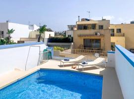 Pool & Sea Merill Apartments Mellieha - Happy Rentals, hotell i Mellieħa