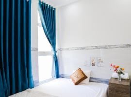 Hotel Trâm Anh, hotel pro pobyt s domácími mazlíčky v destinaci Nhơn Trạch