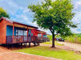 Damview Eco Lodge, cabin in Thohoyandou