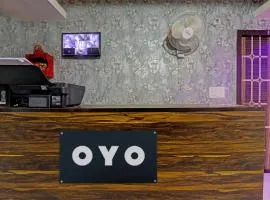 OYO Flagship The Champion Inn