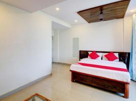 OYO Comfort lodging and boarding, hotel a Kalyan