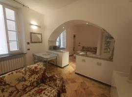 Porta Soprana Lodge, hotel di Genoa