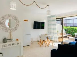 1BDR Sunny Terrace Apartment