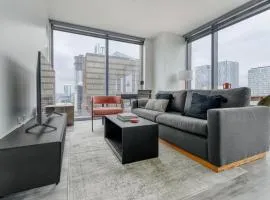 Blueground Downtown pool lounge gym nr shops ATX-257