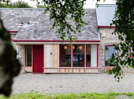 Luxury Stargazers Barn; Close to Coast, Town and Trails, nyaraló Pembrokeshire-ben