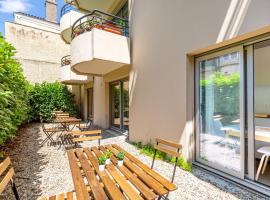 Lavie Maison Balneo garden flat, hotel v destinaci Bordeaux