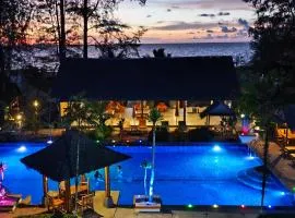 Oriental Beach Village Phuket - Naturist resort