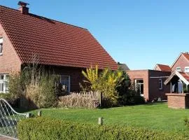 Freistehendes Haus mit großem, eingezäunten Garten, Sauna, Kamin