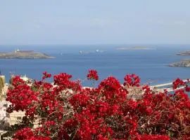 Artistic Cycladic House Ano Syros