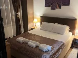 ZENSTAY SUMMERLAND MAMAIA